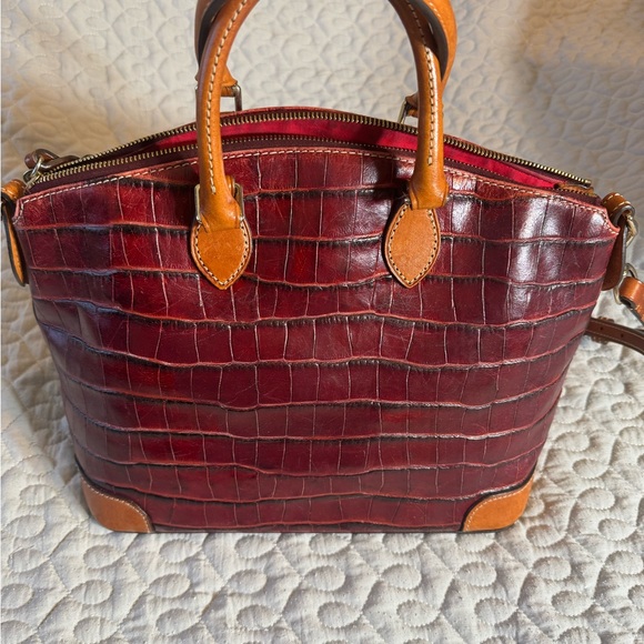 EUC-DOONEY & BOURKE RED CROCO SATCHEL WITH SHOULDER STRAP - Picture 3 of 15